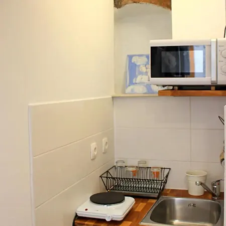 アパート Rafo's Old Town Hideaway