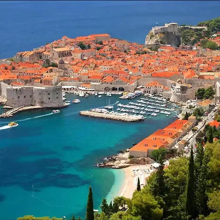 公寓 Rafo's Old Town Hideaway